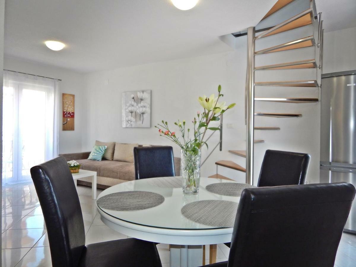 Apartment Marko Podstrana Zewnętrze zdjęcie