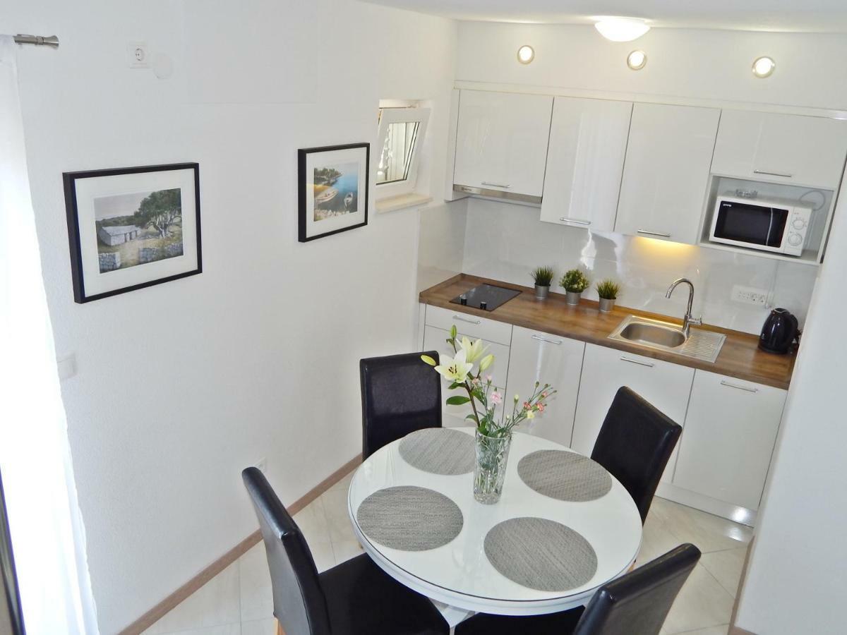 Apartment Marko Podstrana Zewnętrze zdjęcie